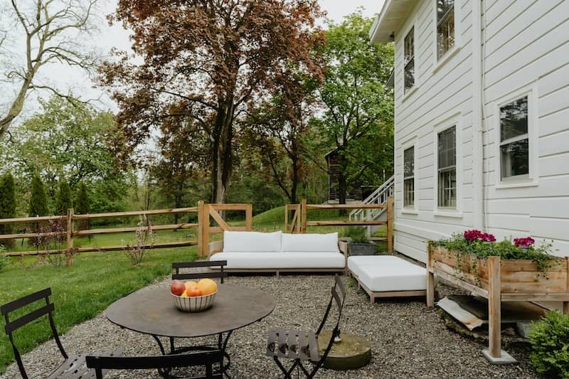Formal Or Informal With Your Outdoor Living Design